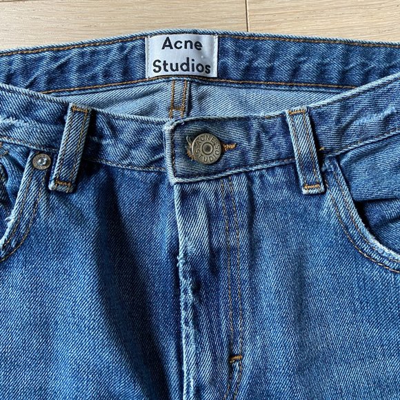 Acne Studios Pop LT Vintage Crop Boyfriend Jeans - Picture 5 of 10